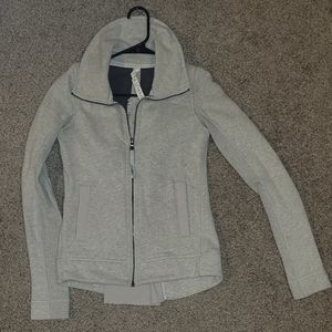 Lululemon en route jacket